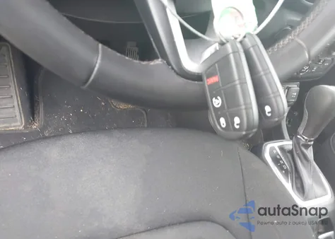 2021 Jeep Renegade Latitude z USA, uszkodzony, nr VIN ZACNJDBB6MPM78722